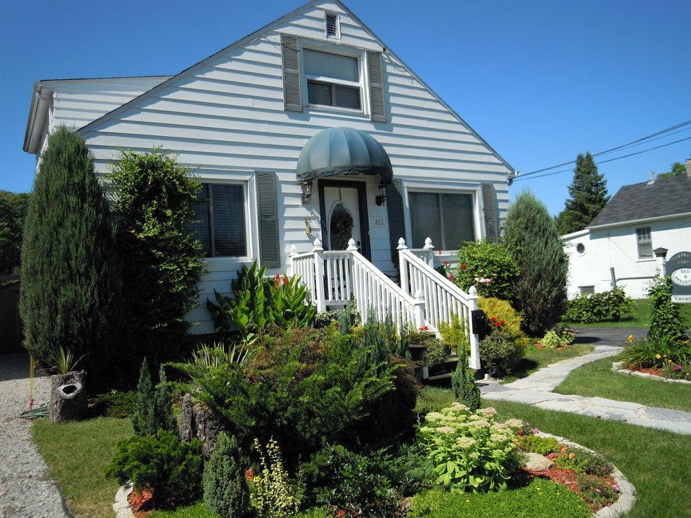 Williams Gate Bed & Breakfast Private Suites Niagara-on-the-Lake Exterior photo