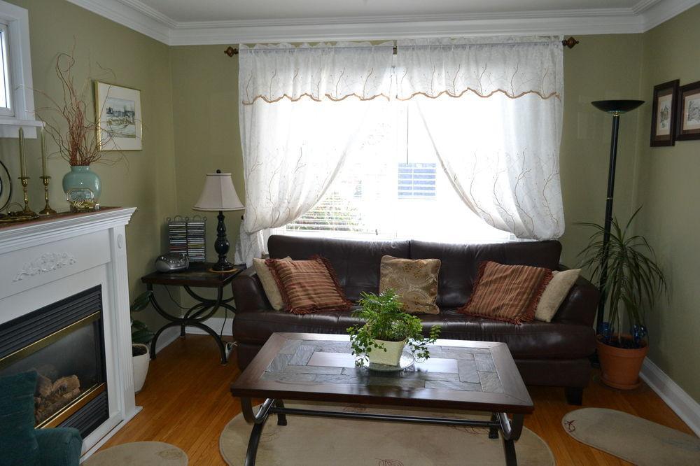 Williams Gate Bed & Breakfast Private Suites Niagara-on-the-Lake Exterior photo