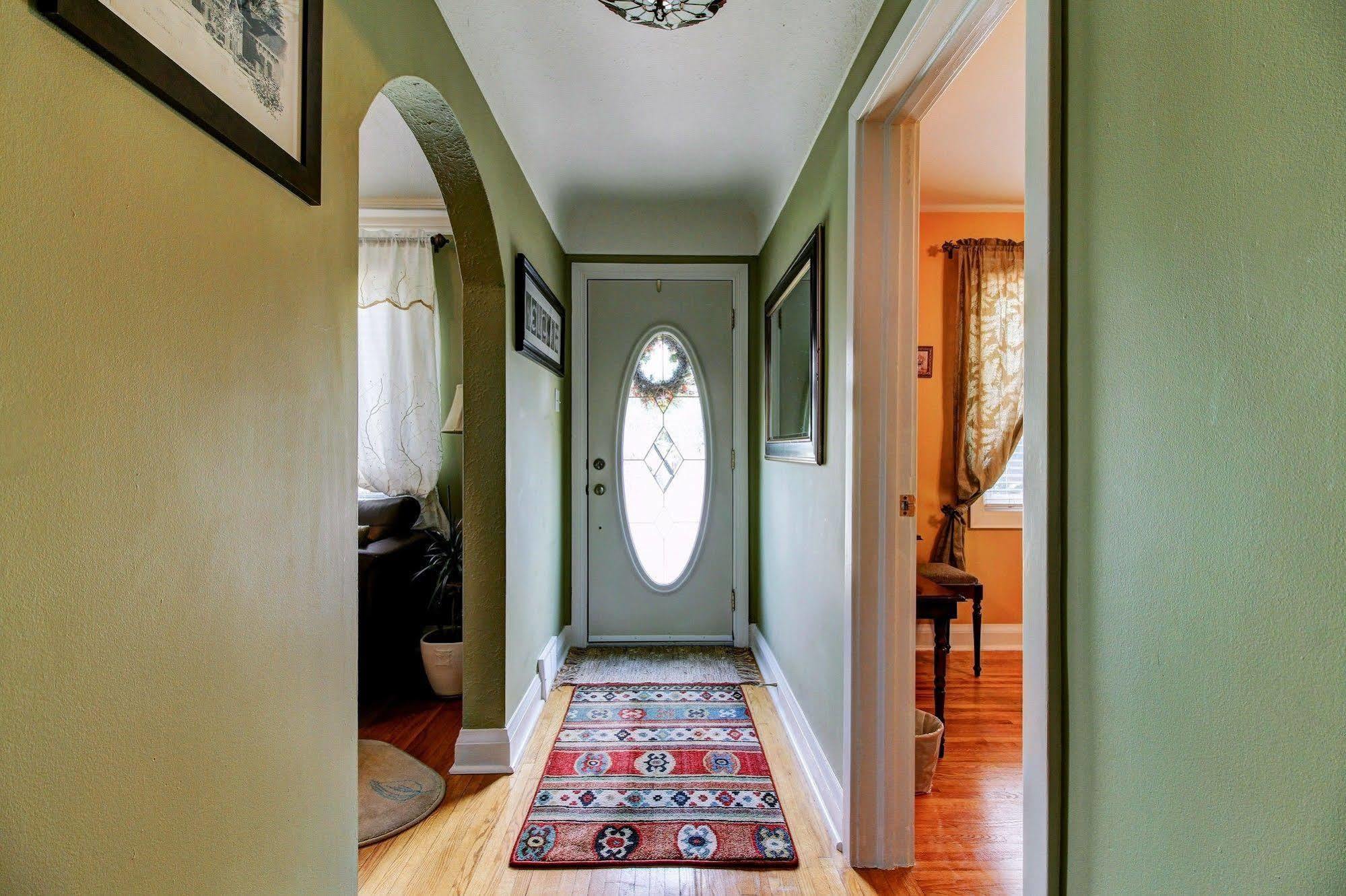 Williams Gate Bed & Breakfast Private Suites Niagara-on-the-Lake Exterior photo